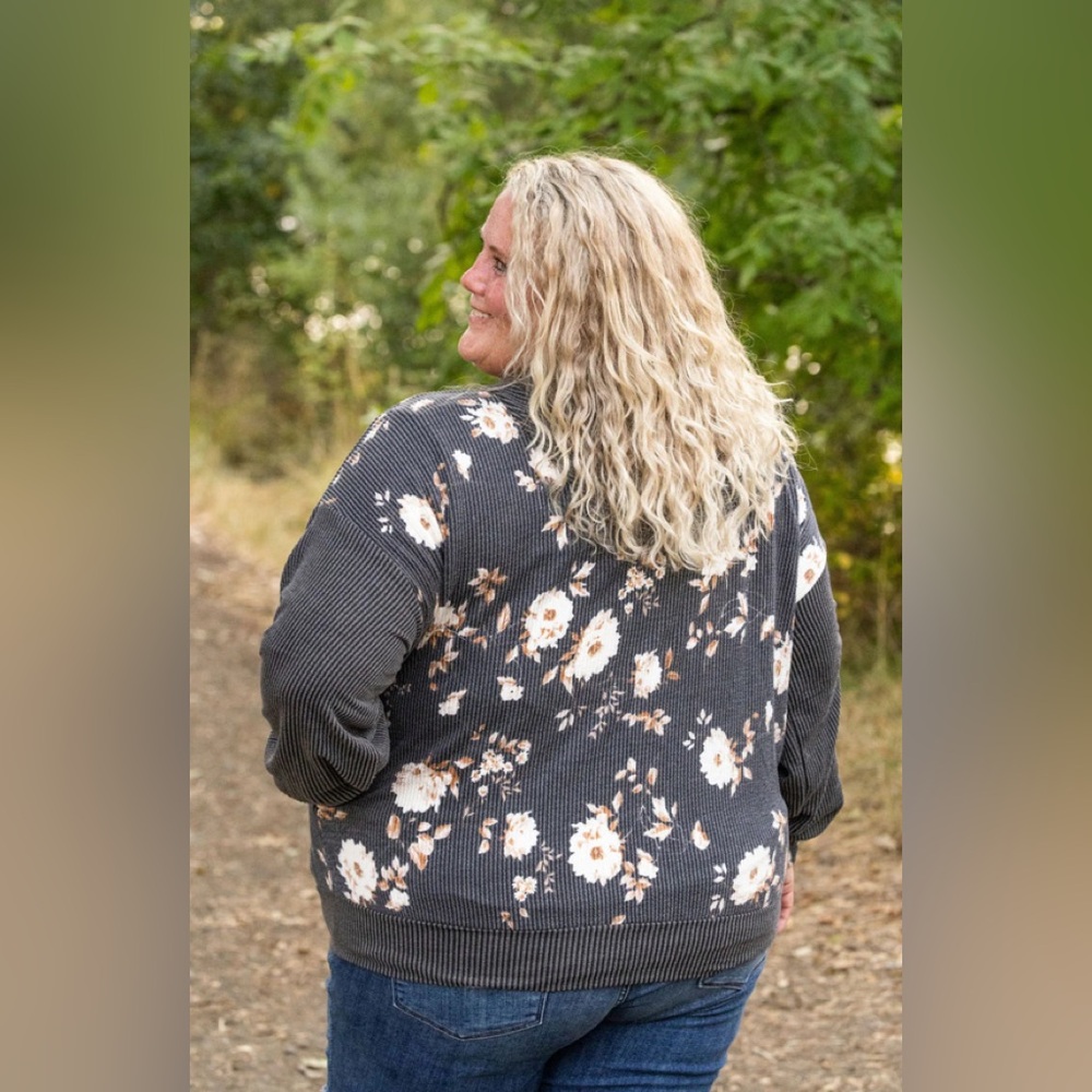 Michelle Mae Ramona Ribbed Floral Zip Up - Picture 8 of 9